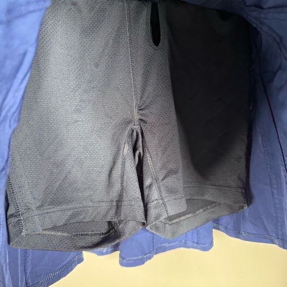 Title Nine Blue Athletic Skort Size 4 - Picture 3 of 4